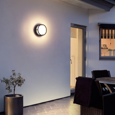 Black Round Wall Mounted Light Minimalism Metal LED Flush Mount Wall Sconce for Outdoor
