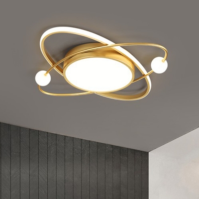 Postmodern Orbit Ceiling Flush Light Metal Bedroom LED Flush Mounted Lamp in Gold