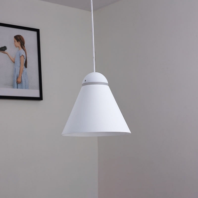 Matte White Tapered Pendant Lamp Nordic 1 Head Metal Hanging Light for Dining Room