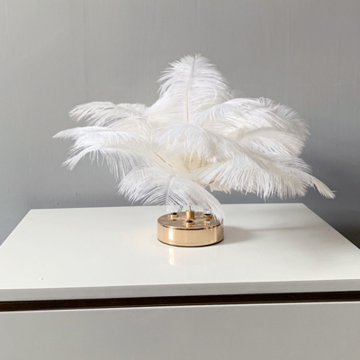 Modern Romantic Coconut Tree Night Lamp Feather Single Living Room Table Lighting