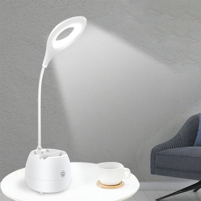 Eye Caring Modern LED Desk Light Pen Holder Design USB Charging Port Desk Lamp with Flexible Gooseneck