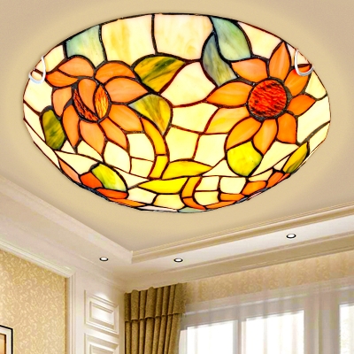 Tiffany Victorian Domed Flush Mount Light Stained Glass Flush Ceiling Light in Orange for Bedroom
