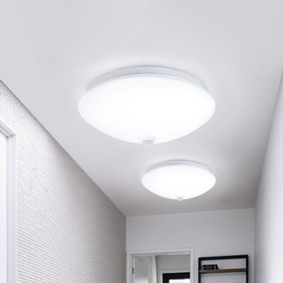 White Finish Schoolhouse Ceiling Fixture Modern Fashion LED Flush Light Fixture with Dome Glass Shade