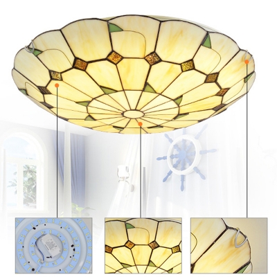 Bowl Flush-Mount Ceiling Light 1 Bulb Shell Tiffany Flushmount Lamp in Beige for Bedroom