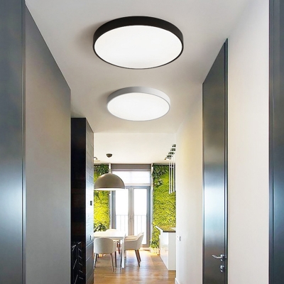 Acrylic Round Shade Modern Ceiling Light with 1 LED Light Flush Mount Ceiling Light for Living Room