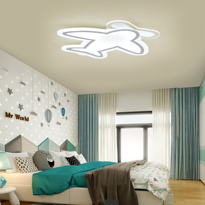 White Airplane Flush Mount Ceiling Lighting Fixture Minimalist LED Acrylic Flush Mount Lamp for Children's Bedroom