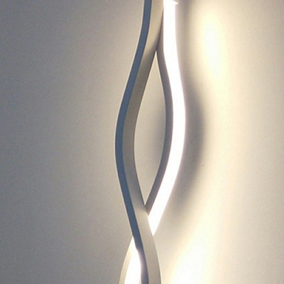 Decorative Modern Curved Led Wall Light Arcylic Curl Led Outward Light Wall Sconce Indoor Home Wall Lighting