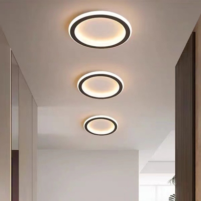 Simple Style LED Flush Mount Ceiling Lighting Fixture Metallic Flushmount Light in Black for Bedroom