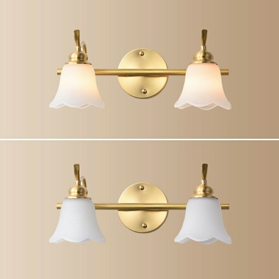Brass Metallic Wall Mount Lighting Tradicional Vanity Sconces with Floral Glass Shade
