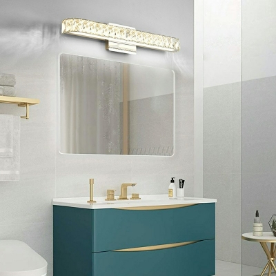 Modern Style Silver LED Wall Mounted Vanity Lights Rectangle Metal Bathroom Vanity Sconce