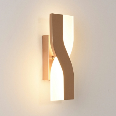 Z-Shaped Wall Lamp Fixture Modern Acrylic LED Wall Mounted Light in Warm Light for Living Room