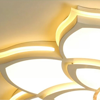 LED Flower Flush Mount Ceiling Light Fixture Contemporary Crystal Flush-Mount Light Fixture in White