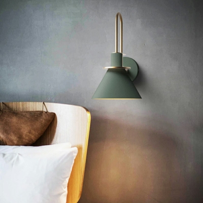 1 Head Bedroom Wall Mounted Reading Light Macaron Horn Shaped Wall Lamp Bedside Lamp