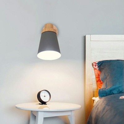 Geometric Shape Sconce Light Modernist 1 Head Metal Wall Mount Lamp with Circle Wood Backplate