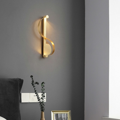 Postmodern Luxury Wall Lighting 6.5 Inchs Wide Home Decoration Metal Sconce Light in Gold