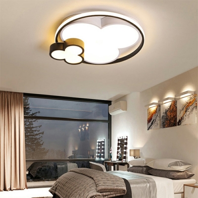 Metallic Circular Flush Lighting Nordic Style LED Flush Mount Suction Lamp Bear Shape for Bedroom