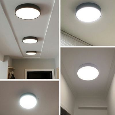 Round Corridor Bedroom Ceiling Light Acrylic Simplicity LED Flush Mount Fixture in White Light