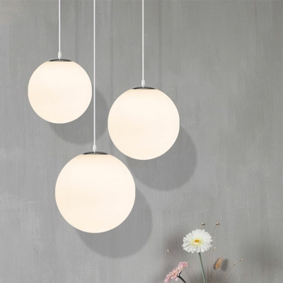 Modern and Simple Hanging Light Globe Glass LED Pendant Light for Dinning Room Living Room