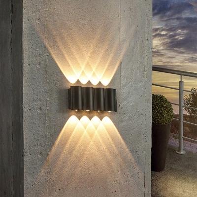 Modernist Up and Down Wall Sconce Lamp Tube Mini Metal Wall Lights for Outdoor Corridor