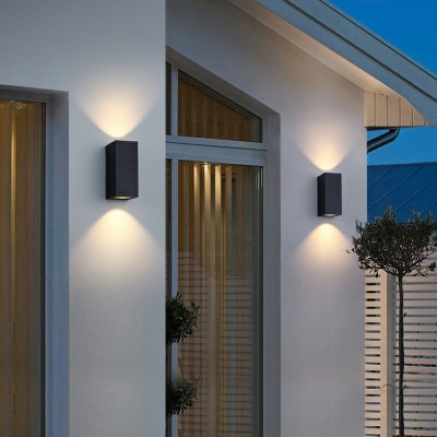 Nordic Contemporary Creative Wall Light Outdoor Metal Lighting Sconces for Balcony TV Wall