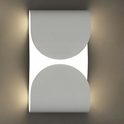 Postmodern Style Metal Wall Sconce Nordic Style Backlight LED Wall Lamp for Bedside