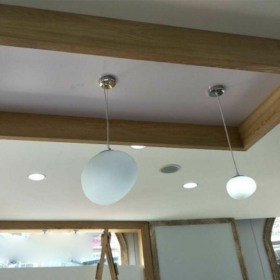 Nordic Style LED Hanging Light Modern and Simple Cobblestone Glass Pendant Light for Living Room