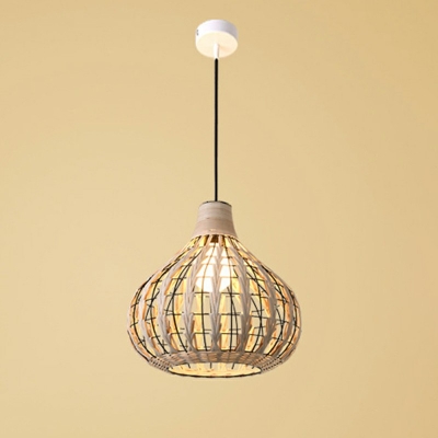 Southeast Asia Handmade Rattan Pendant Light Bulb Shaped Modern and Simple Hanging Light for Courtyard