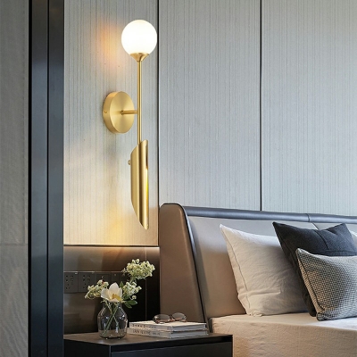 Post Modern Style Single Light Globe Wall Light Metal Wall Sconce Light for Sleeping Room