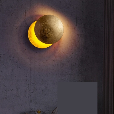 Solar Elipse Shape Wall Sconce Light Contracted Post-Modern Metal Shade Wall Light for Living Room