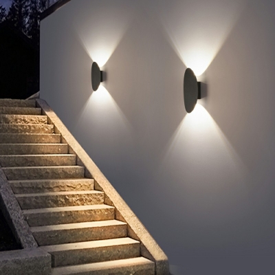 Minimalist Simple Up and Down LED Wall Sconce Metal Balcony Stair Courtyard Wall Lamp
