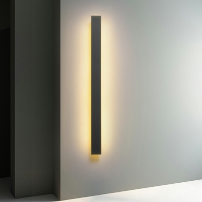 Modern Style Linear  Wall Lamp Metal 1 Light Wall Light in Black for Bedroom