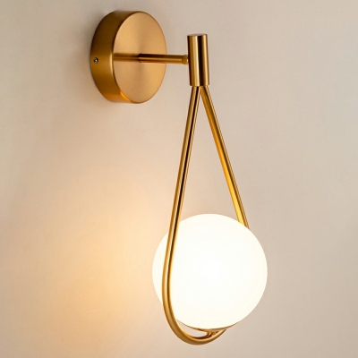 Contemporary Style Global Wall Sconce Light Single Head Wall Light Fixture in Gold/Black Finish for Bedroom
