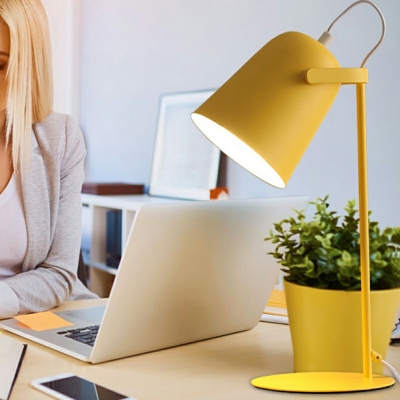 Eye Caring Desk Light Cup Shape Energy Saving Flexible Reading Lighting