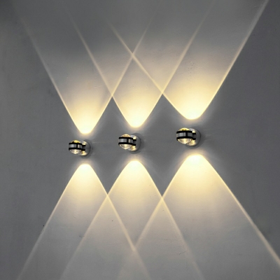 Modern Waterproof Indoor Wall Lighting Metal Sconces in Silver with Crystal Shade