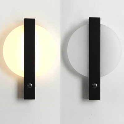 Round Wall Sconce Light Contracted Modern Iron and Acrylic Shade Wall Light for Hallway