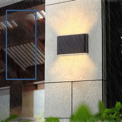 Modern Waterproof Outdoor Wall Lighting Warm Light 7 Inchs Length Metal Sconces