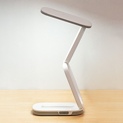 Single Light Eye-protection Table Lamp Minimalistic Macaroon Style LED Bedside Table Lighting