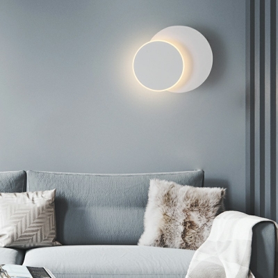 Modern Style LED Wall Sconce Nordic Style Minimalism Metal Rotating Wall Light for Bedside