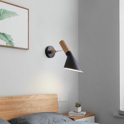 Modern Style LED Wall Sconce Nordic Style Metal Macaron Wall Light for Bedside Dinning Room
