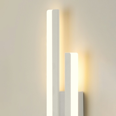 Modern Style Linear Wall Lamp Acrylic 2 Light Wall Light in White for Bedroom