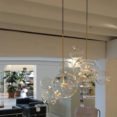 Contemporary Bubble Hanging Light Clear Glass Globe Pendant Light in Clear
