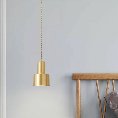 Postmodern Style Hanging Pendant Light Metal Suspension Pendant Light for Living Room Bedroom