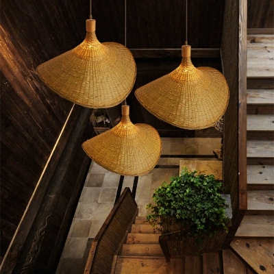 Straw Hat Shaped Hanging Light Southeast Asia Style Bamboo Pendant Light for Restraunt