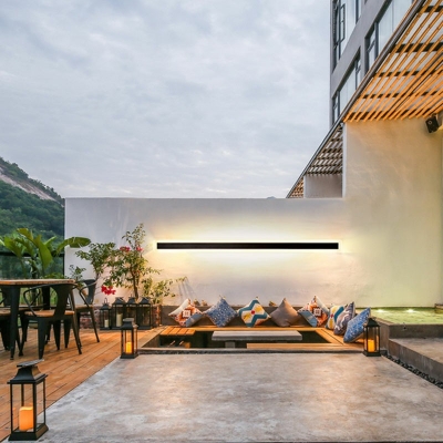 Minimalist Waterproof Wall Lamp for Outdoor Courtyard Villa Balcony and Corridor