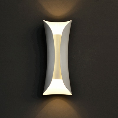 Modern Creative Waterproof Wall Lamp for Courtyard Villa Balcony and Corridor