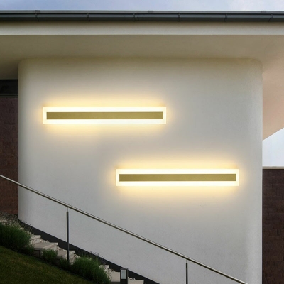 Modern Style LED Wall Sconce Metal Acrylic Square Shape Wall Light for Courtyard