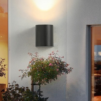 Modern Metal Geometry Waterproof LED Wall Light for Courtyard Villa Balcony and Corridor
