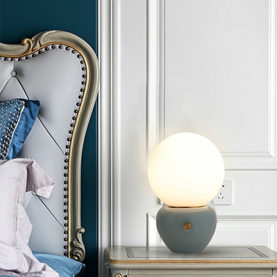 1-Light Nights and Lamp Modern Style Spherical Shape Ceramic Table Light