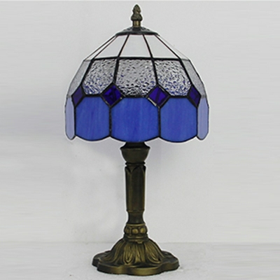 1-Light Nightstand Lamp Tiffany Style Dome Shape Stained Glass Table Light