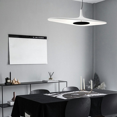 Iron LED Pendant Lighting Disc-Shaped LED Ceiling Fixture Lighting in Black or White